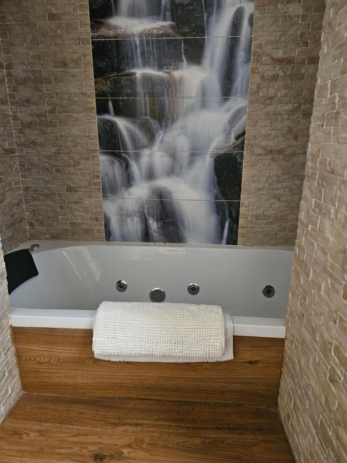 Family Luxury Argote Apartment Seville Luaran gambar